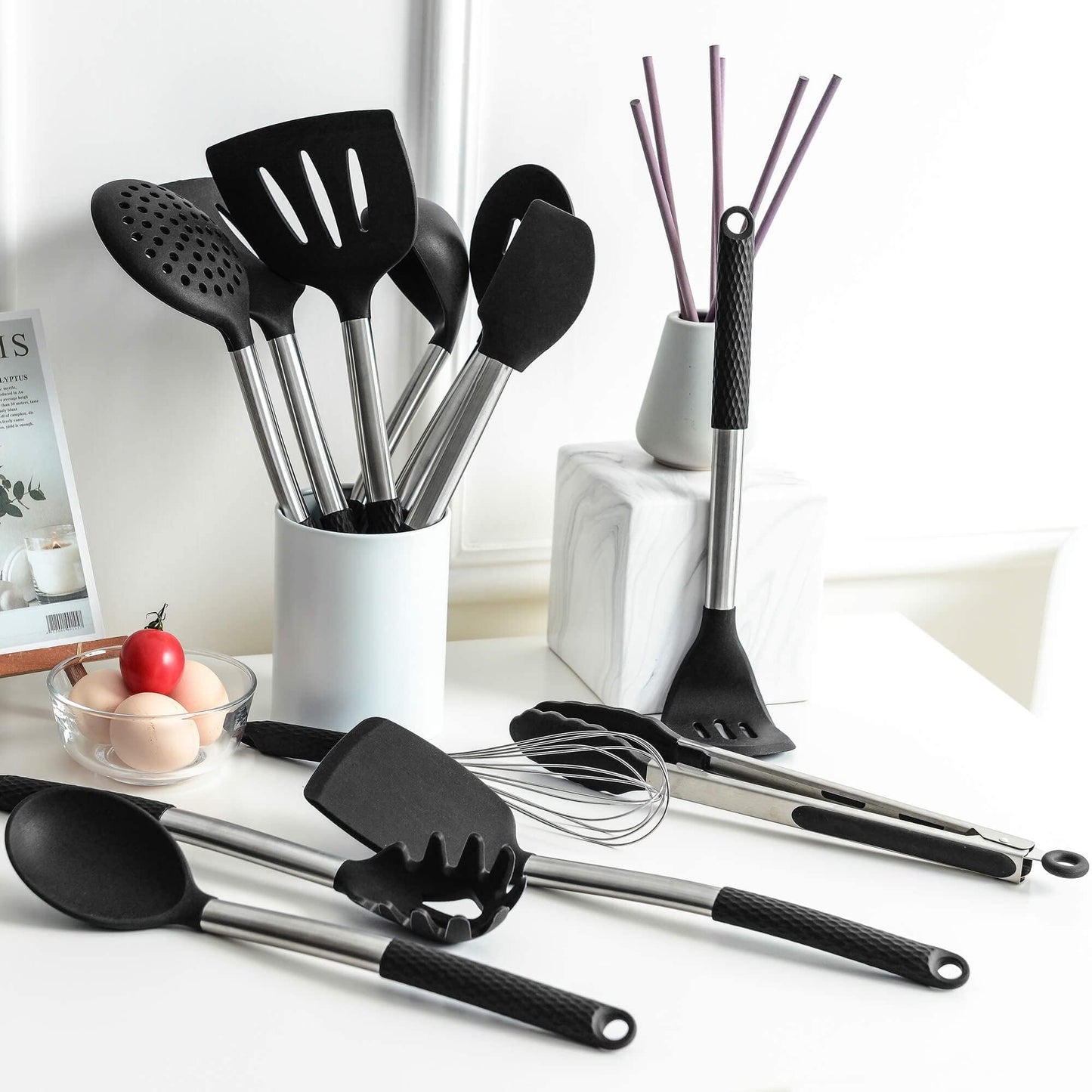 "Rorence 12-Piece Silicone Cooking Utensil Set: Non-Stick & Heat-Resistant Kitchen Gadgets - Blue - Black - Pink"